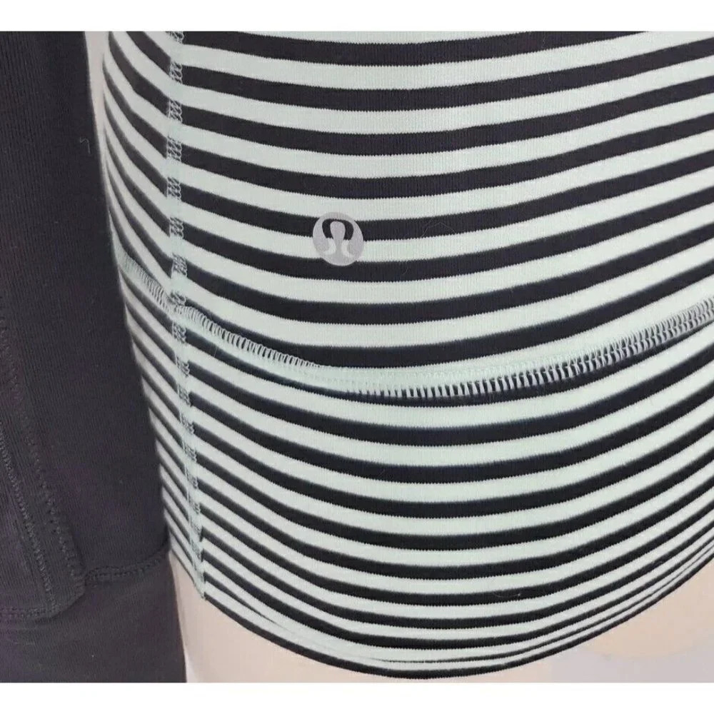 Lululemon Daily Yoga Jacket Mint Black Stripe Size 2 High Neck Full Double Zip - Picture 8 of 8